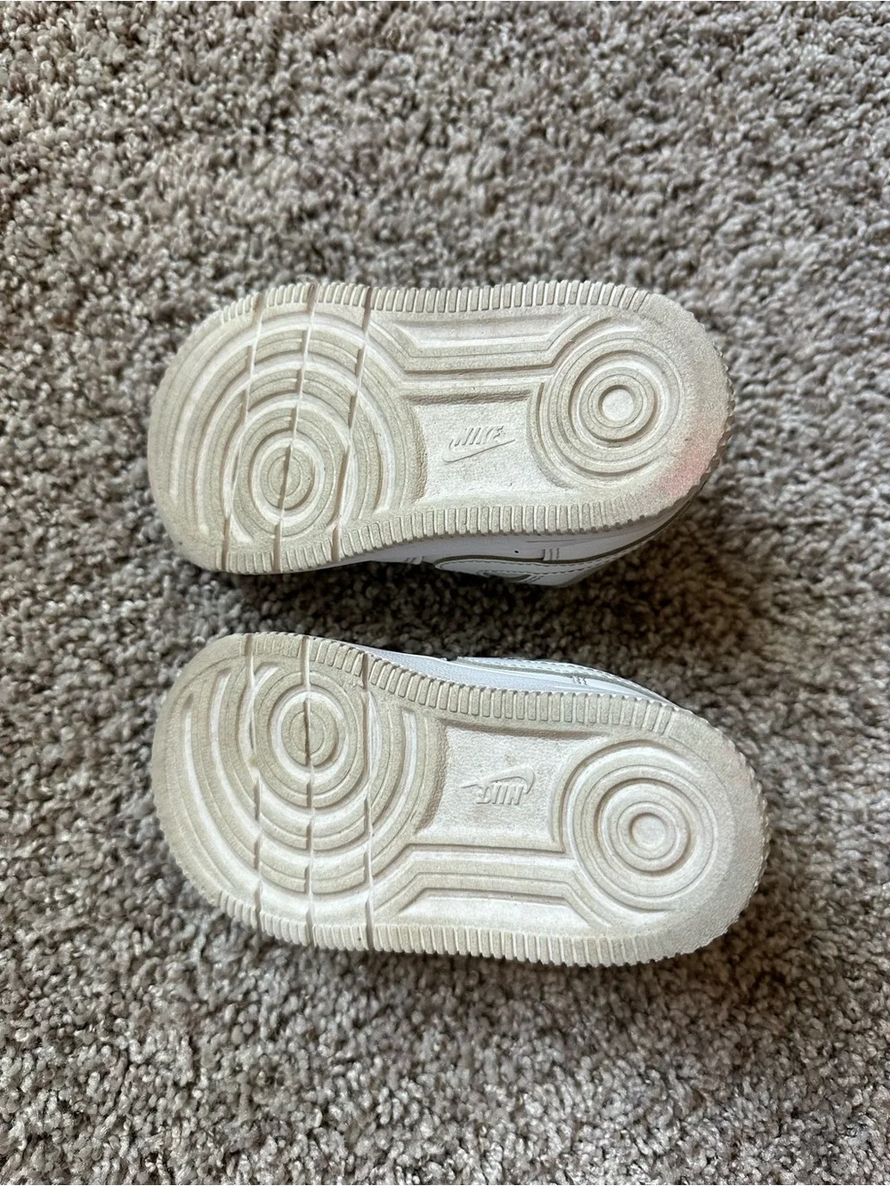 Nike White Leather Low Top Sneakers Unisex Kids Velcro Shoes US 7C